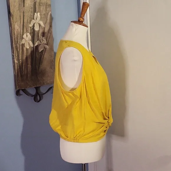JOIE Top Large Bright Yellow Sleeveless Crop Twist 💛 - Picture 3 of 5